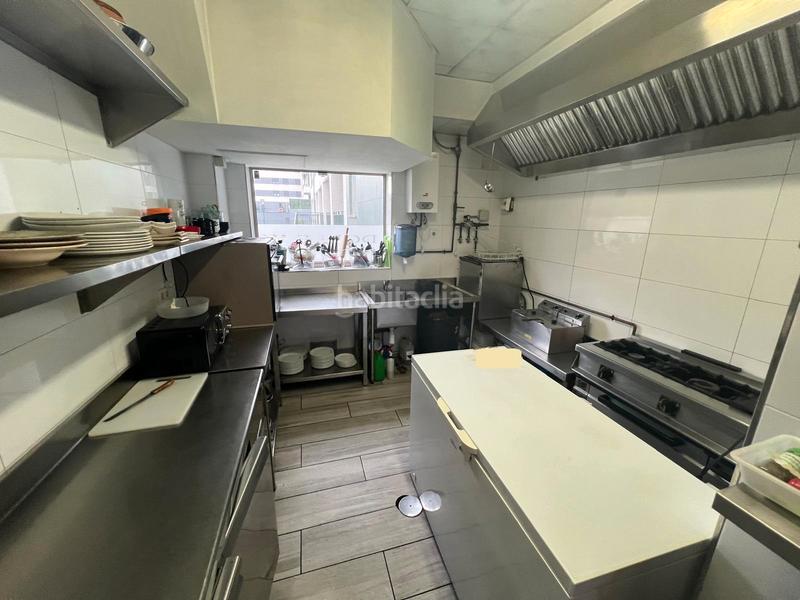 Foto e07c48b0-d2d1-4cdd-8fad-96fa8af02a70. Location local commercial dans Nuevos Roces Gijón