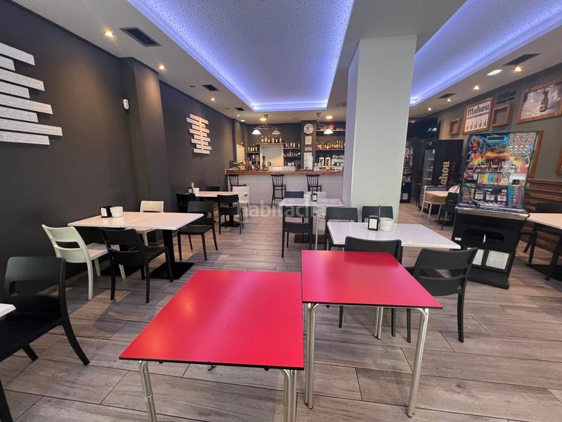 Foto fcd5b8fe-0540-4829-ad07-d17cbe589b80. Location local commercial dans Nuevos Roces Gijón