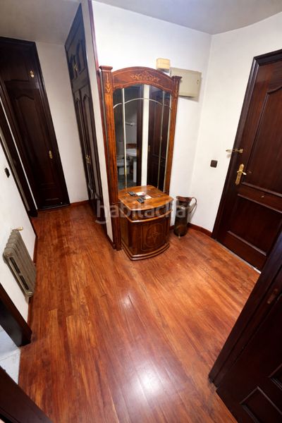 Foto ce64af06-02f5-42f1-942d-14e93e7cba13. Apartament amb calefacció a Centro Gijón