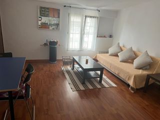 Rent Flat  Calle cabrales. A-1618:alquiler temporal septiembre a junio (2026-2027) (estudia