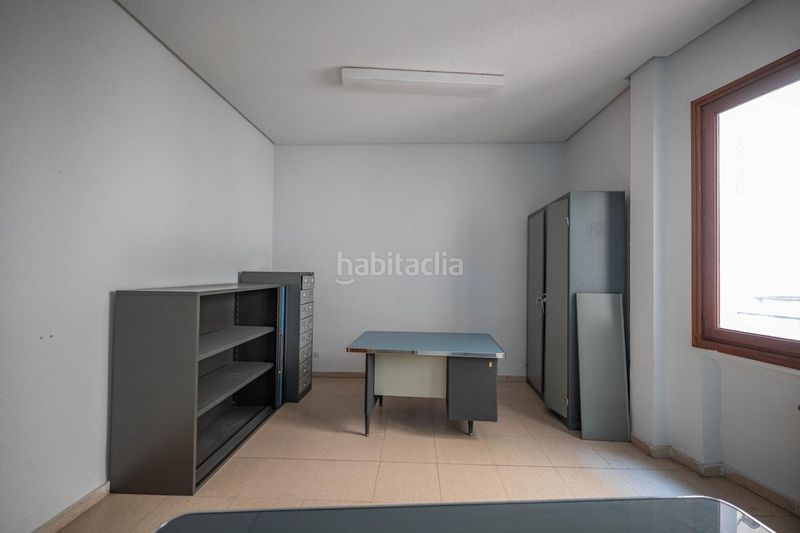 Foto d83138ca-ba8a-4837-9f6d-d24061ee4192. Lloguer oficina a Centro Ávila