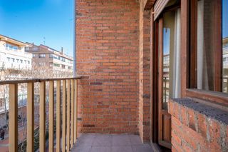 Etagenwohnung  Las milicias. Piso señorial exterior al paseo san roque con garaje y gran pote