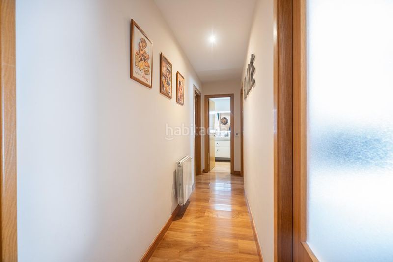 Foto 7a0762a3-b1c7-4a5b-afb4-05d3c223a78b. Planta baixa amb calefacció aparcament piscina a Ávila