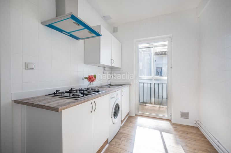 Foto f5b135b6-1747-4922-8f2c-fd75661c578a. Pis amb calefacció a Sur Ávila