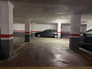 Autoparkplatz  Doctor fleming. Comoda plaza de garaje en zona centro doctor fleming 22