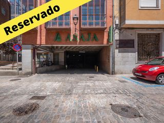 Lloguer Aparcament cotxe  San juan de la cruz. Alquiler de céntrica plaza de garaje
