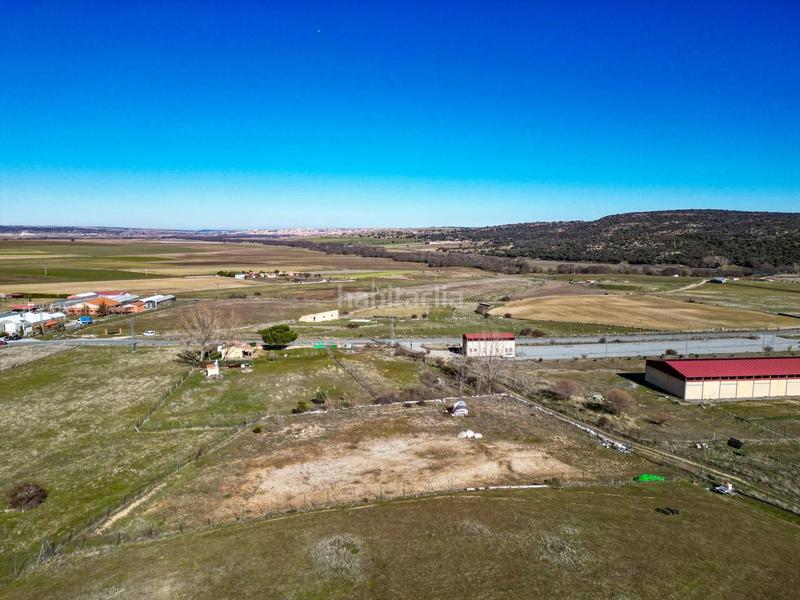 Foto 1df8db2d-3441-4b50-b29f-fff05ff63f6b. Terreno residenziale in Zona Rural Ávila