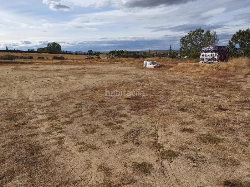 Foto f50a2749-0820-4897-b6e9-b4cdfa493bea. Terreno residenziale in Zona Rural Ávila