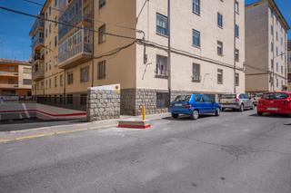 Nau industrial  Calle de doña vicenta manzanedo. Nave/local con superficie de 700m2 en zona sur