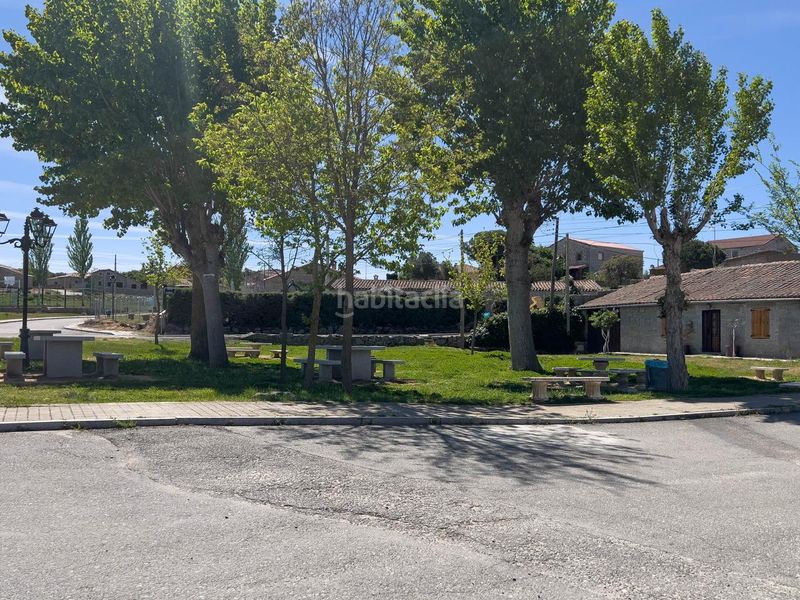 Foto ffba79d8-5109-4c8c-b3d0-716692beb982. Terreny residencial a Cardeñosa