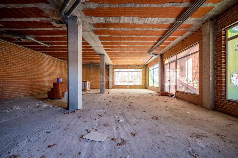 Foto e9fb1e51-b691-4966-8bd0-a3dc31e22552. Alquiler local comercial fantástico local en barrio de la universidad en Ávila