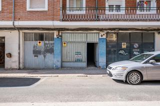Local commercial  Cuartel de la montaña. Local en venta a acondicionar en la zona de la estación