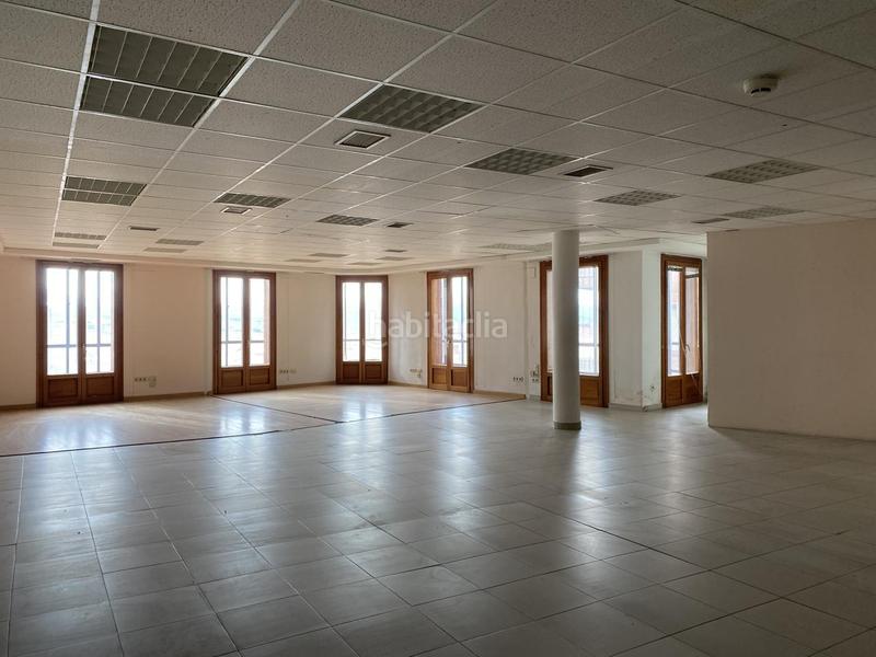 Foto 2b48f5af-7dd5-4346-a4e8-881943ccb3cb. Alquiler local comercial amplias oficinas en el Centro con vistas panorámicas en Ávila