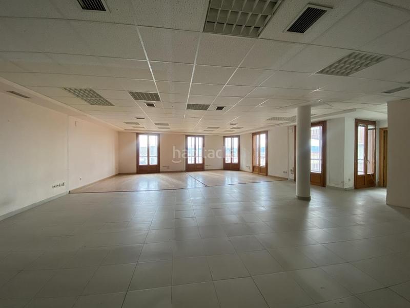 Foto 4039ff48-c178-4e60-a8e7-5f3b6acf5a22. Alquiler local comercial amplias oficinas en el Centro con vistas panorámicas en Ávila