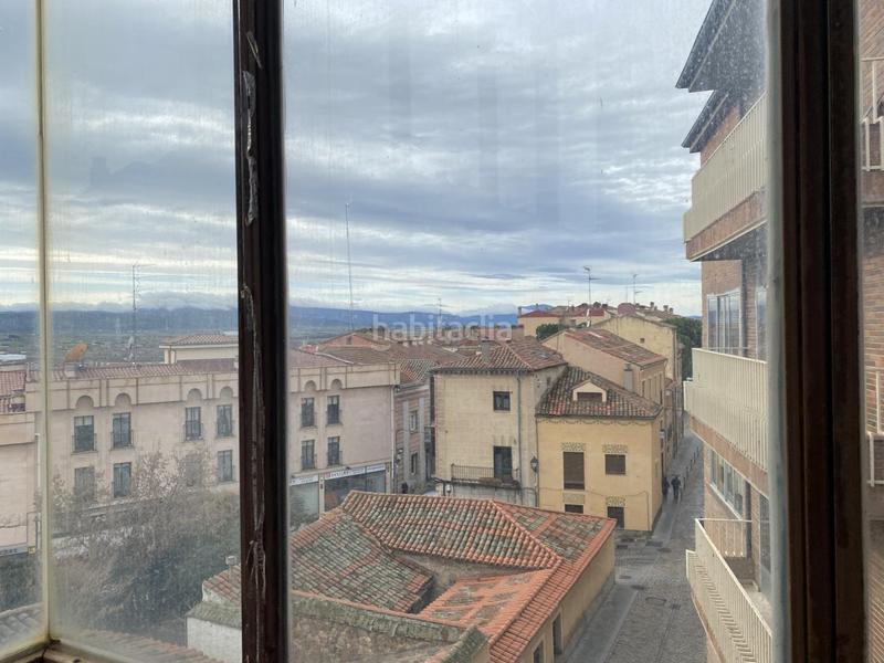 Foto d03e3fba-0889-4e1a-b9e8-e80e9881ae93. Alquiler local comercial amplias oficinas en el Centro con vistas panorámicas en Ávila