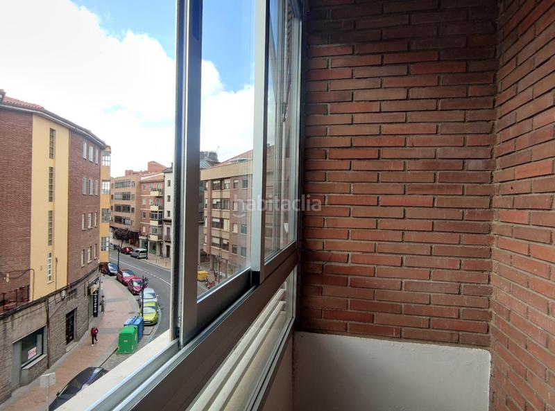 Foto 2c3a2616-c4d2-4600-8a5a-3235598b0ac9. Miete etagenwohnung mit heizung in Centro Ávila