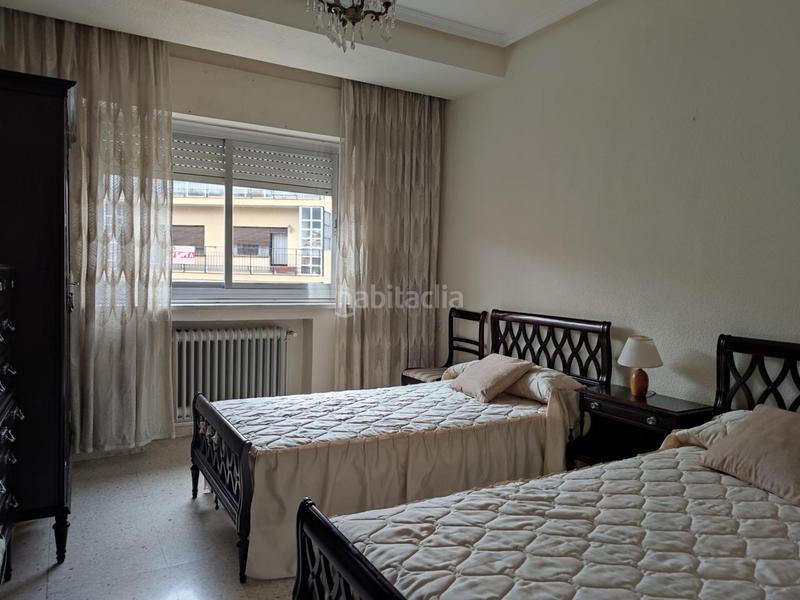 Foto e95ca4f2-47ea-4bd8-b56f-bf0567a75254. Miete etagenwohnung mit heizung in Centro Ávila