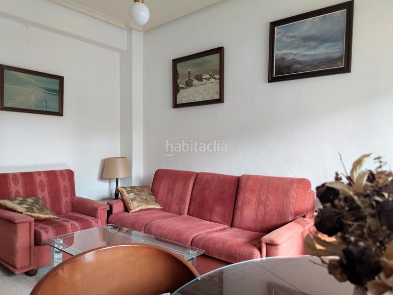 Foto f0c3e91b-1d8b-4344-b57c-b4901ec0192d. Miete etagenwohnung mit heizung in Centro Ávila