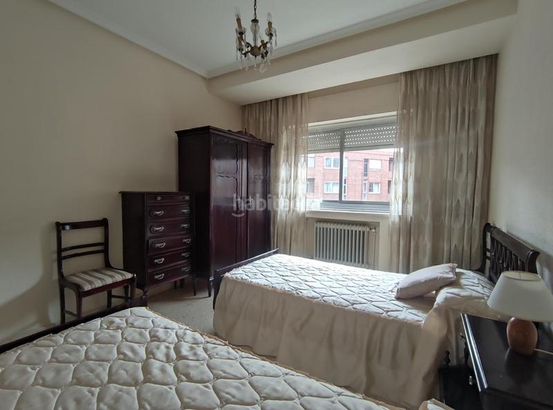 Foto 4ef9de18-8b4e-4dfc-a94c-b96d63f7a08e. Rent flat with heating in Centro Ávila