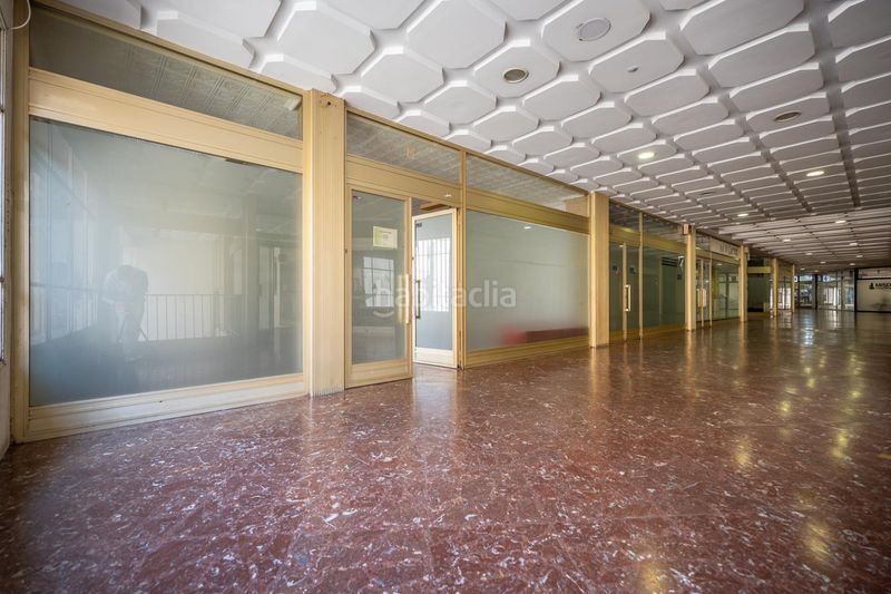 Foto 1686c9a2-8db4-458d-b117-66691909d52a. Local comercial a Murallas Ávila