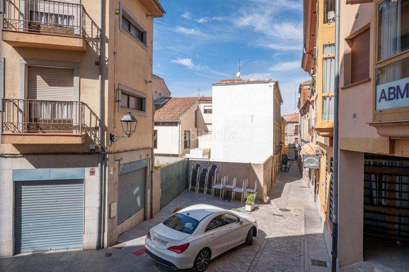 Foto 54701922-c97f-4356-90ec-89dd0e744567. Local comercial a Murallas Ávila