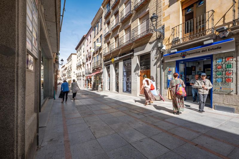 Foto aaf27a72-2206-450d-b9f5-38fded1890a1. Local comercial a Murallas Ávila