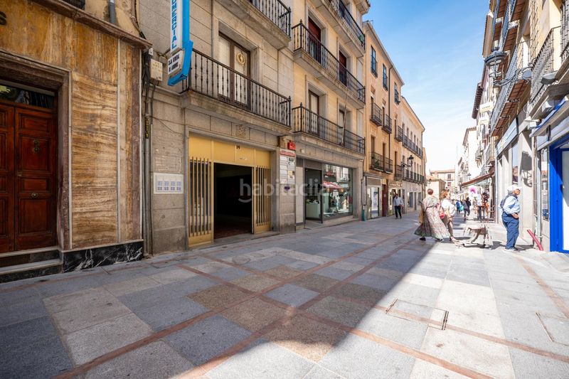 Foto fc996dbe-364c-4f1e-976c-595a5a81eb8d. Local comercial a Murallas Ávila