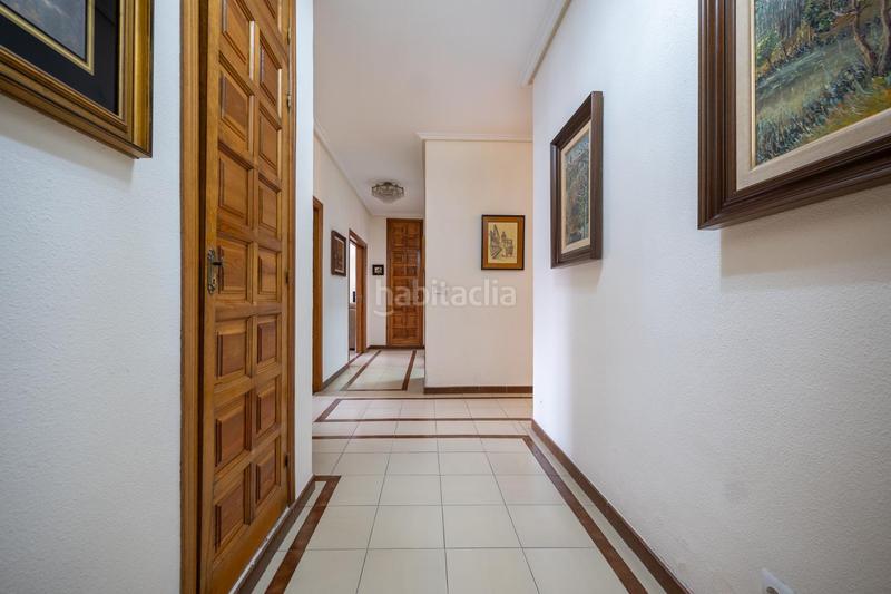 Foto 0ba023e8-9f8d-4a05-9f3f-d8d700db9c49. Appartement avec parking dans Centro Ávila