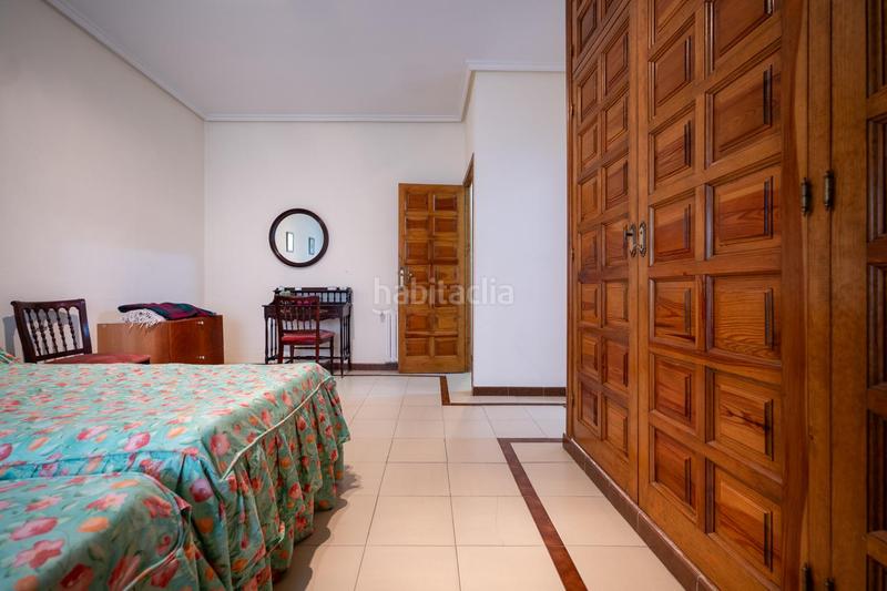 Foto a58783b1-9ada-40a8-bd5e-5453870a23e6. Appartement avec parking dans Centro Ávila