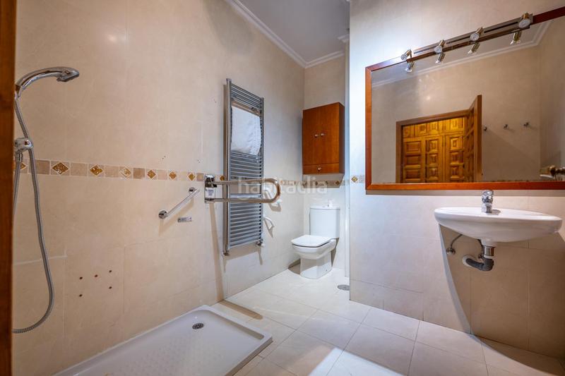 Foto e0281cd8-fb20-41ec-9fe4-ed2925da62dc. Appartement avec parking dans Centro Ávila