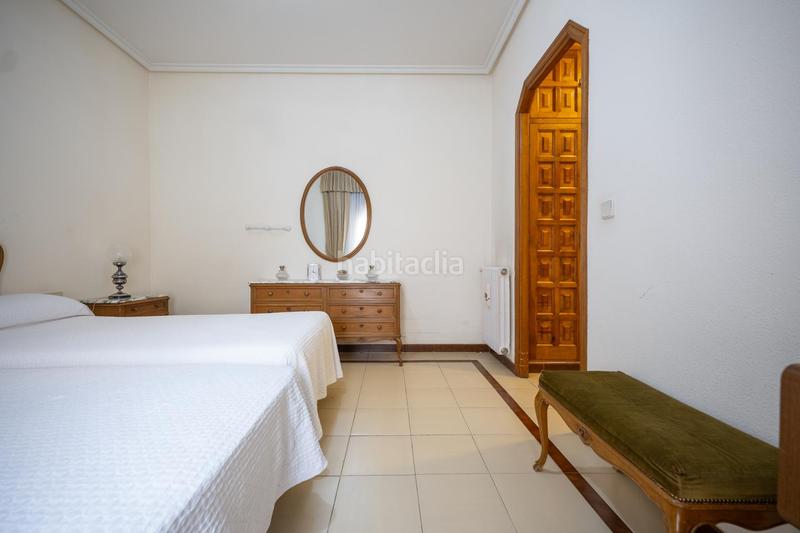 Foto ef5f11f9-b1d1-4ce1-b156-9495a82da92d. Appartement avec parking dans Centro Ávila