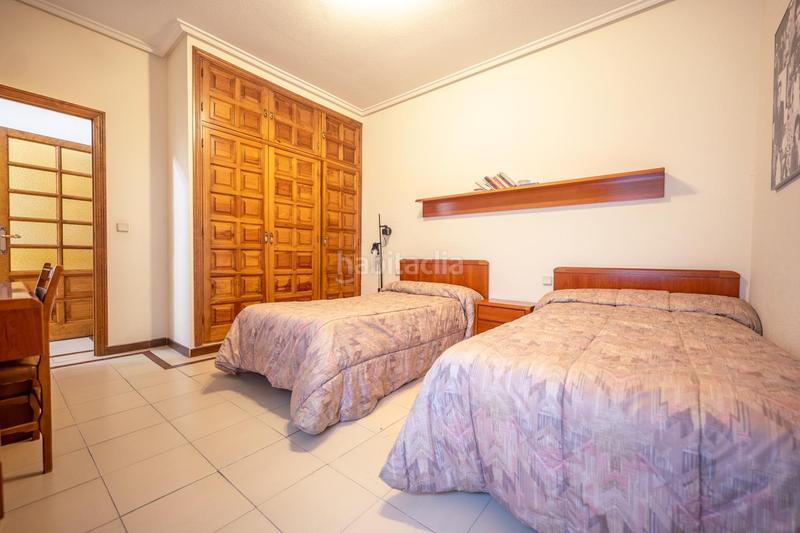 Foto f302ab58-b2a2-4df5-b1bc-fad267fe8616. Appartement avec parking dans Centro Ávila