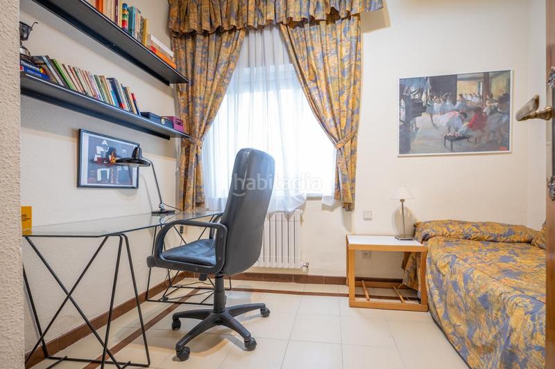 Foto ffb5510d-c2c8-43a4-9d0e-d75110c62393. Appartement avec parking dans Centro Ávila