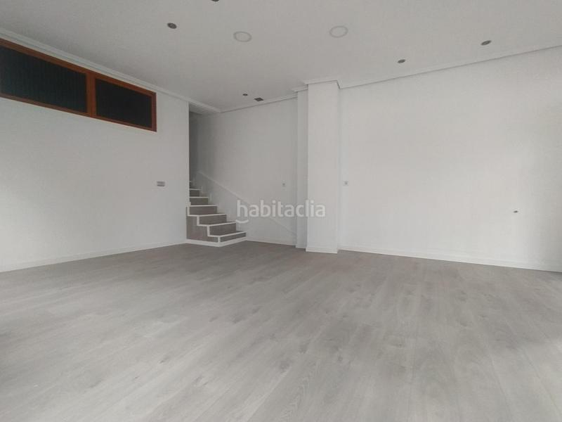 Foto 84aa2a5b-05e7-4bd5-8023-f8726924514c. Lloguer local comercial a Centro Ávila