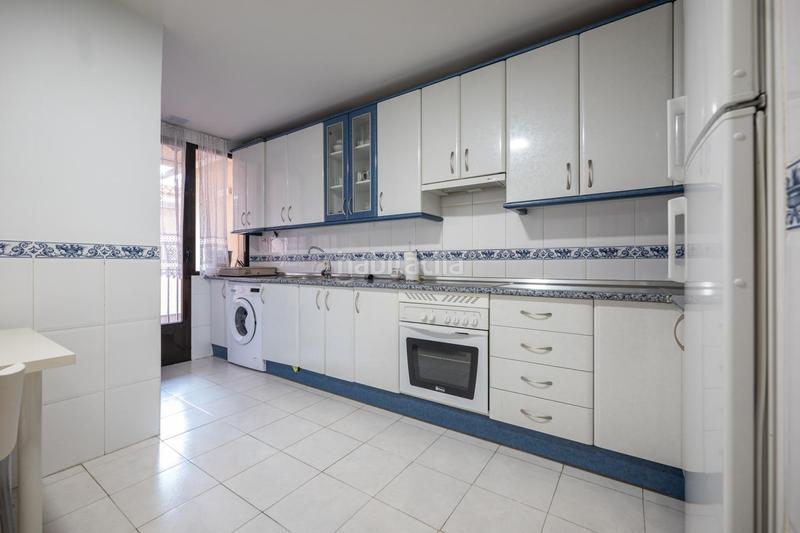 Foto 75c30d12-cfba-4d37-80cb-afc789ded1c6. Location appartement avec chauffage parking piscine dans Ávila