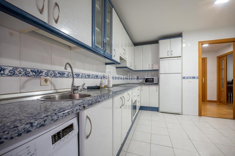 Foto 201c90e7-69ef-4fc9-a2bc-c69cf7975a48. Rent flat with heating parking pool in Hervencias Altas - El Pinar Ávila