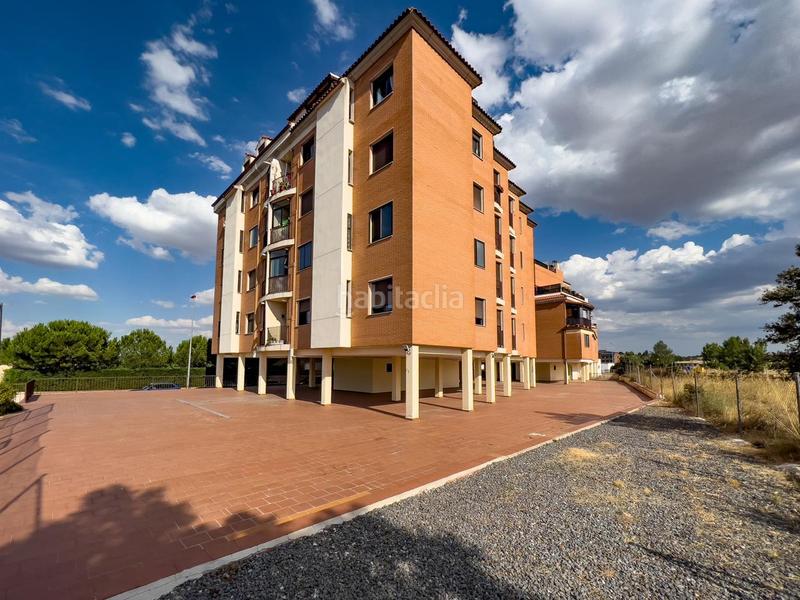 Foto 777a6a33-51a1-4ded-bad7-daefe29c9579. Rent flat with heating parking pool in Hervencias Altas - El Pinar Ávila