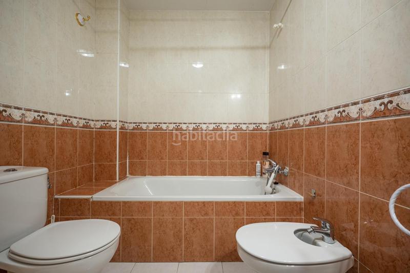 Foto d0074d5c-af90-49d0-ad80-12f391876b24. Rent flat with heating parking pool in Hervencias Altas - El Pinar Ávila