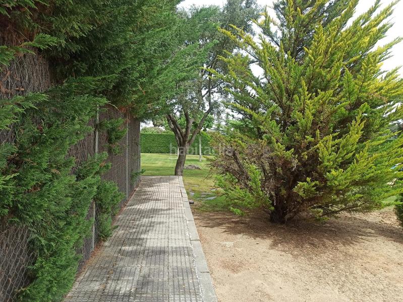 Foto a4b940a2-c37f-4a18-bbf2-cd322be645b4. Alquiler piso alquiler en urbanizacion privada con piscina y pista de padel. en Ávila