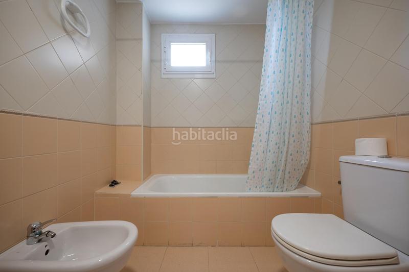 Foto c0f6139a-cd9e-4e9e-976e-110cb835af07. Alquiler piso alquiler en urbanizacion privada con piscina y pista de padel. en Ávila