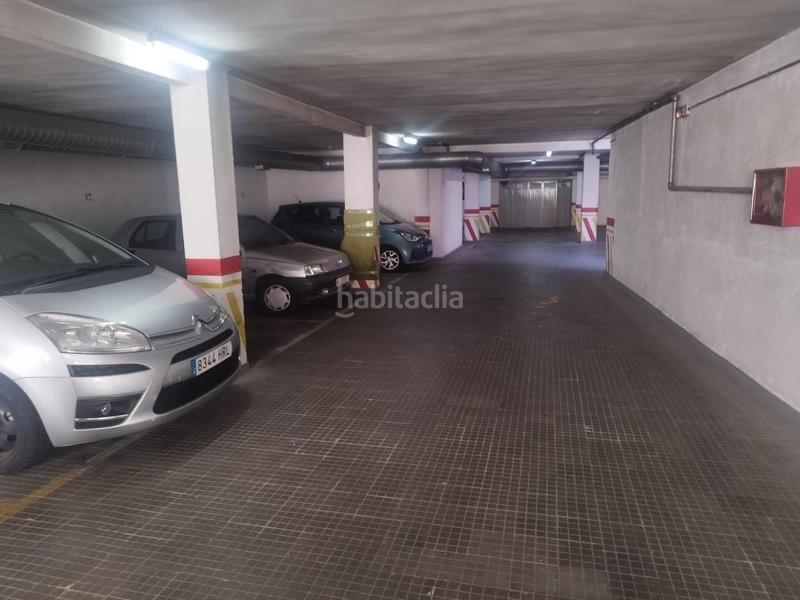 Foto a4978a19-5c63-4b21-9b7f-1e173850d8cc. Parking coche plaza de garaje en san roque en Centro Ávila