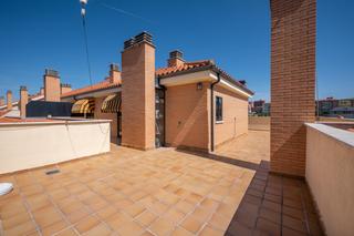 Appartamento  Vereda de las mozas. Espectacular ático con terraza y vistas a toda la ciudad