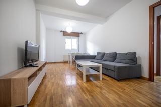 Location Appartement  Juan pablo ii. Piso de 2 habitaciones para entrar a vivir