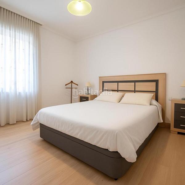 Foto f37d7fc4-b3f4-479c-a918-fc0b2c1e90c5. Etagenwohnung mit heizung in Murallas Ávila