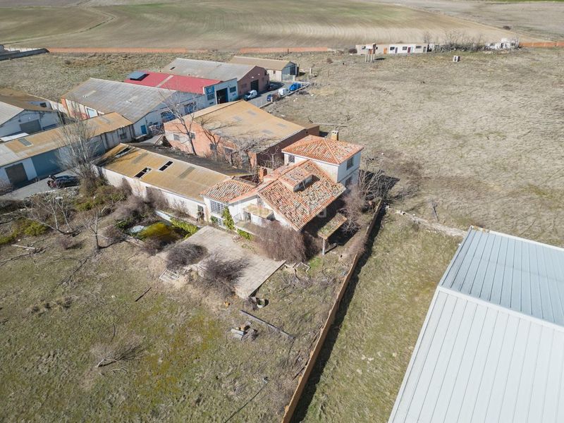 Foto 87b0d499-567b-4630-95ea-5dd2fdadb408. Terreny residencial a Colilla (La)