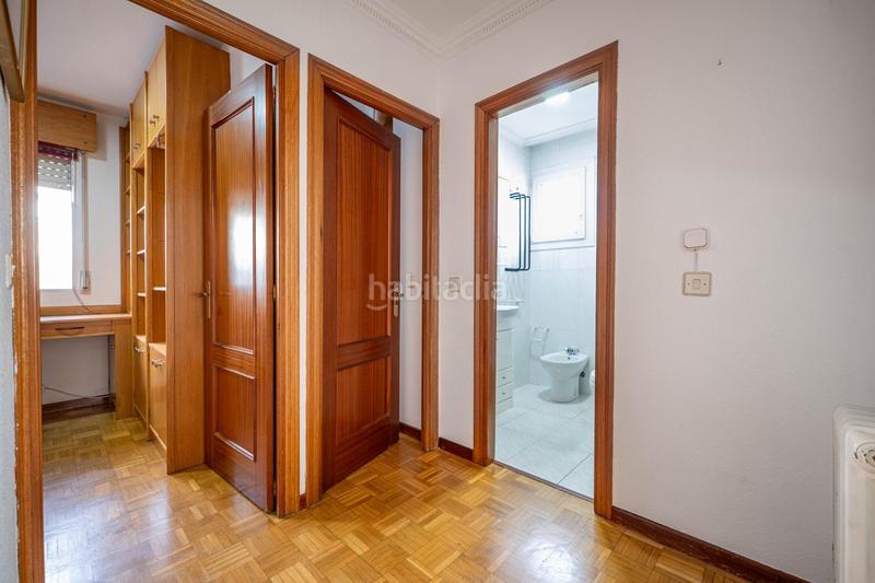 Foto 13009596-ed68-420f-8e89-28ccea5754b5. Alquiler piso  en urbanización privada con ascensor y plaza de garaje en Ávila