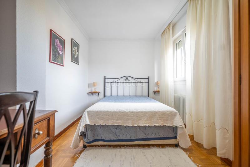 Foto 87fdd035-1836-4184-84d8-9e83ecec1a0c. Lloguer pis amb aparcament a Universidad Ávila