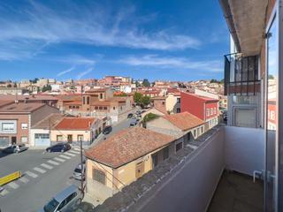 Pis  Los berrocales. En venta piso de tres dormitorios con terraza.