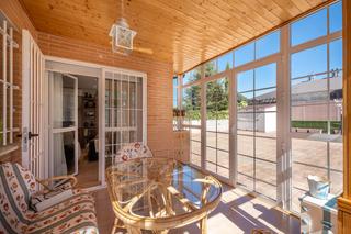 Casa pareada  Del río cea. Chalet pareado de una planta en las hervencias con gran parcela