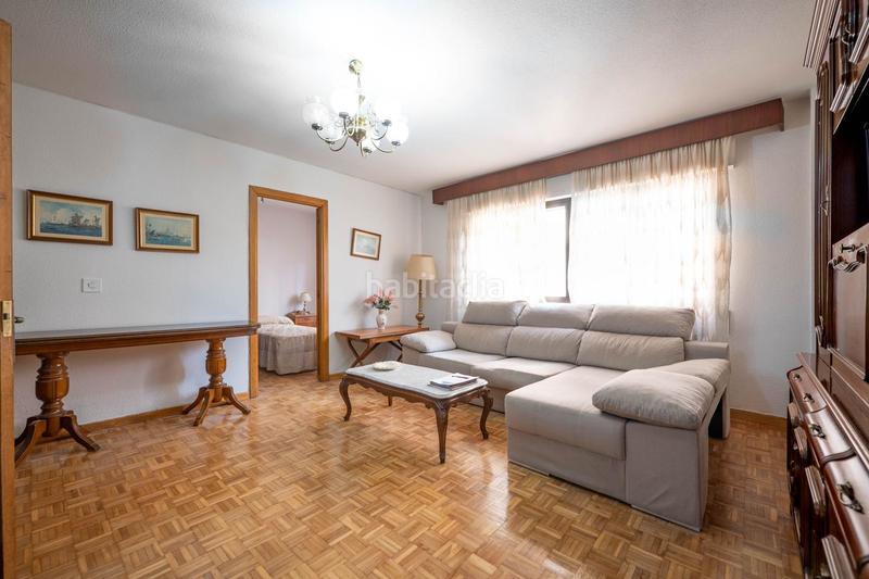 Foto 506b713b-70df-478f-9be1-0ae45d3d4a05. Appartement avec chauffage parking dans Centro Ávila